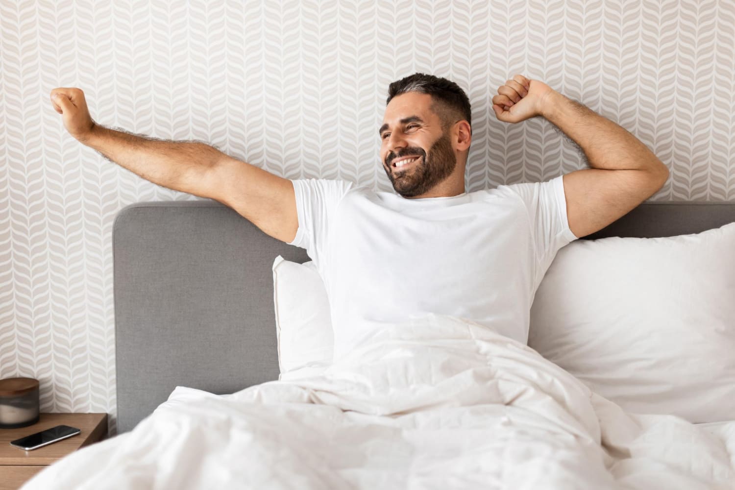buen-descanso Hombre que ha tenido un buen descanso